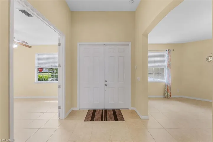 2403  Ashbury  CIR, Cape Coral, FL 33991