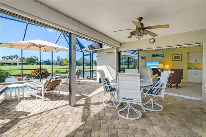 Large open lanai with plenty of covered living space
