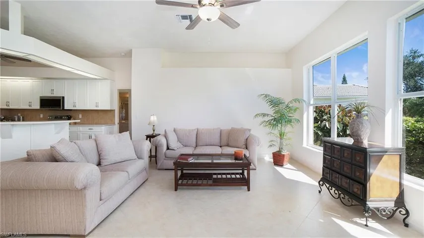 28090 Winthrop Cir, Bonita Springs Fl 34134