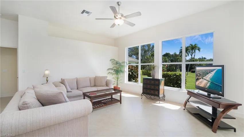 28090 Winthrop Cir, Bonita Springs Fl 34134