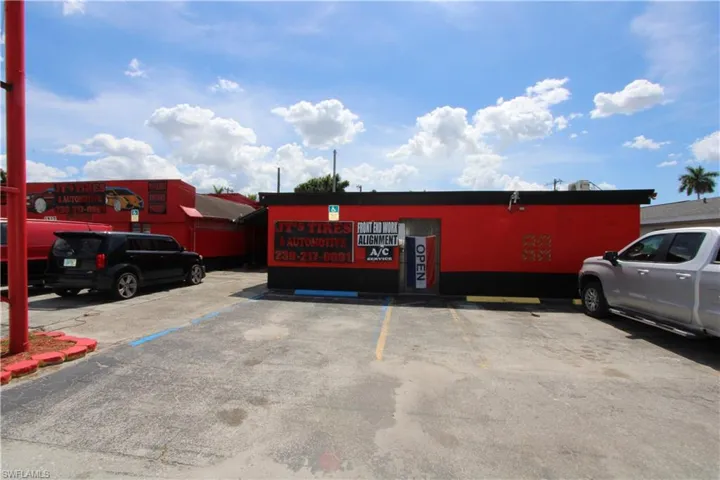 View of parking / parking lot