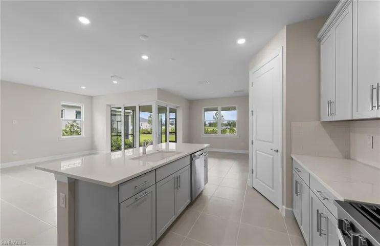 7140 Chapel Creek Ln, North Fort Myers, Florida 33917