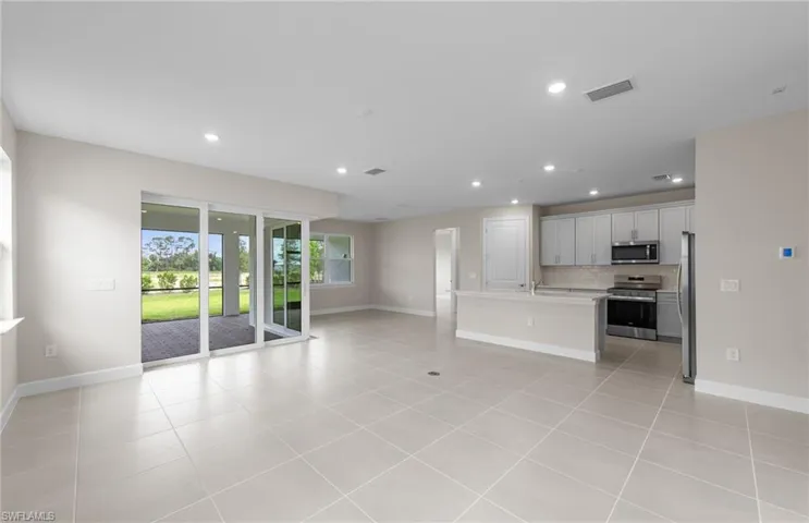 7140 Chapel Creek Ln, North Fort Myers, Florida 33917