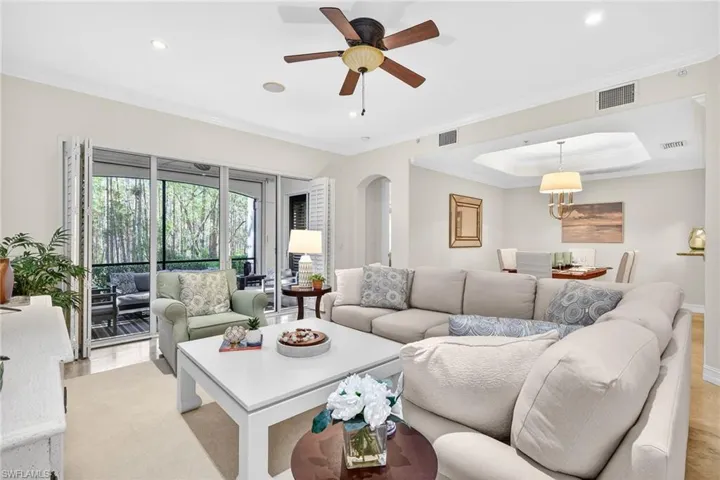 2805 Tiburon Blvd E 1-101, Naples, Florida 34109