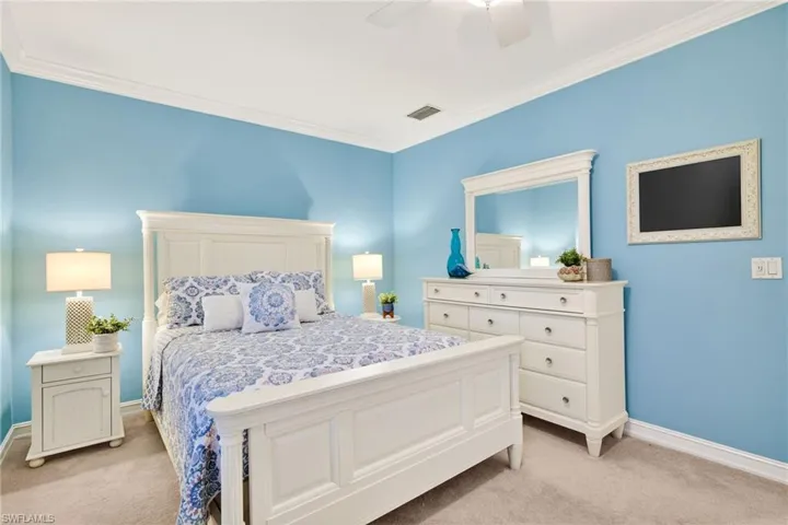 2805 Tiburon Blvd E 1-101, Naples, Florida 34109