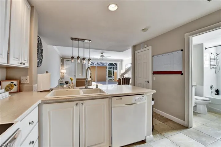 7881  Veronawalk  BLVD, Naples, FL 34114