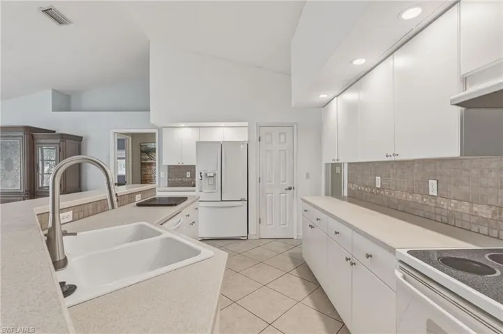 23244 Safari Ave, Port Charlotte, Florida 33954