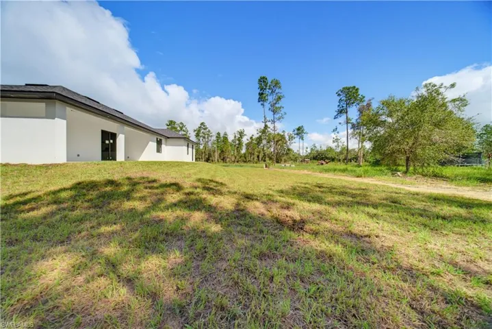 1318 Roosevelt Ave, Lehigh Acres, Florida 33972
