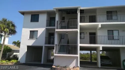 22652 Island Pines Way 252, Fort Myers Beach, Florida 33931