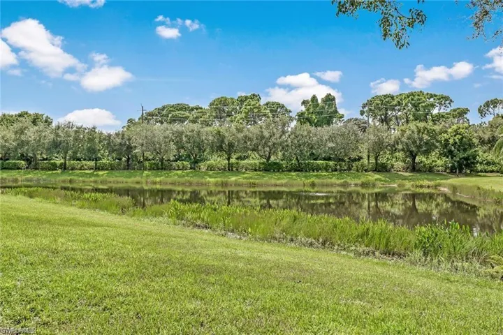 View of nature featuring a water view