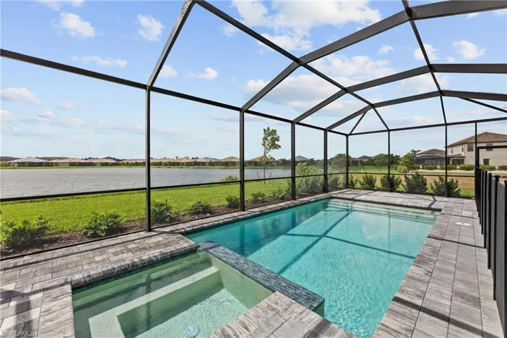 524 Burnt Store Rd S, Cape Coral, Florida 33993