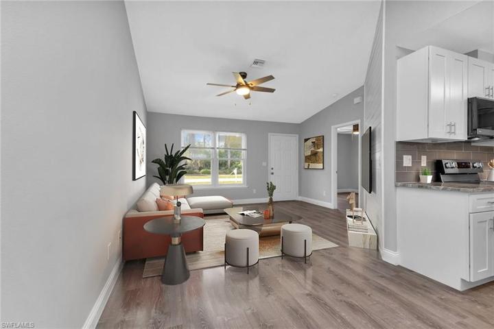6256  Hoffman  ST, NORTH PORT, FL 34287