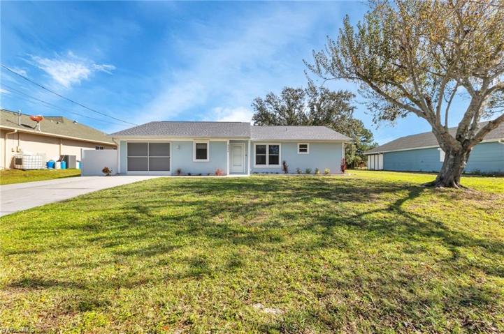 6256  Hoffman  ST, NORTH PORT, FL 34287