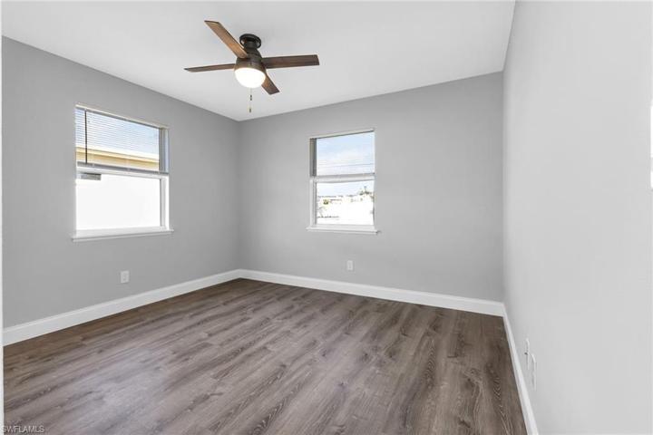 6256  Hoffman  ST, NORTH PORT, FL 34287