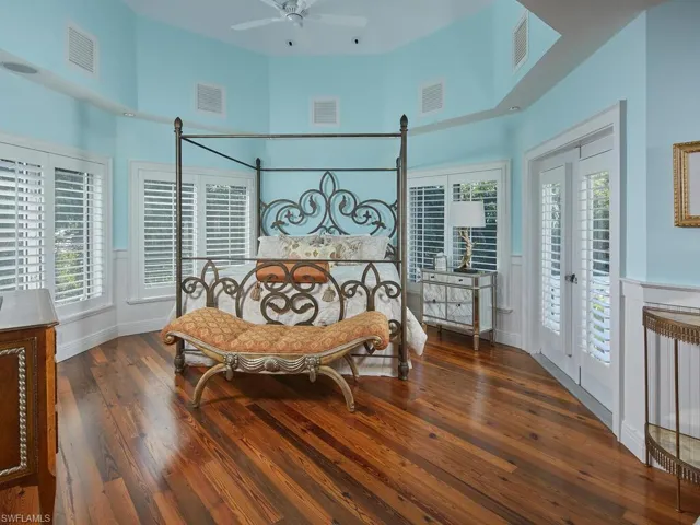 2750 Treasure Ln, Naples, Florida 34102