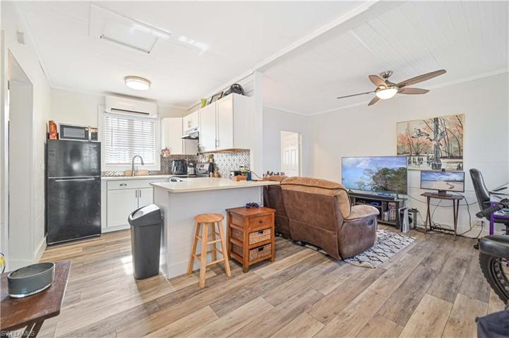 1606 Hough St Unit 2