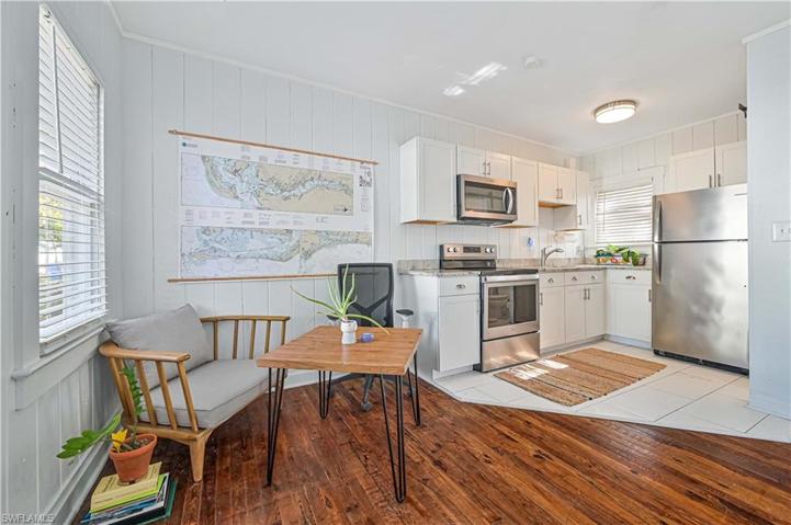 1606 Hough St Unit 1