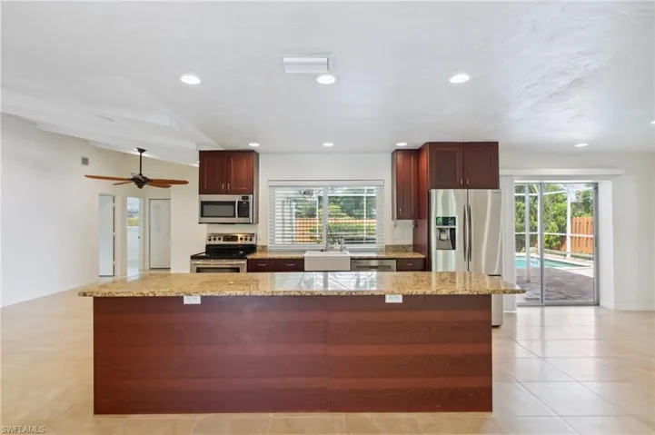Granite Countertops and Farmhouse Sink