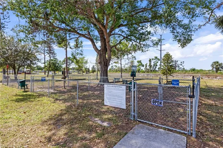 Community dog park