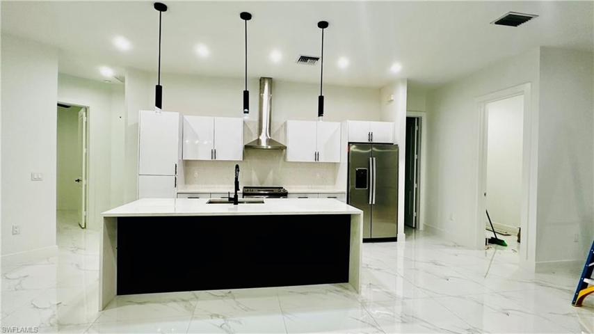 3871 70 AVE NE, NAPLES FL 34120