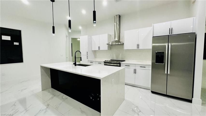 3871 70 AVE NE, NAPLES FL 34120
