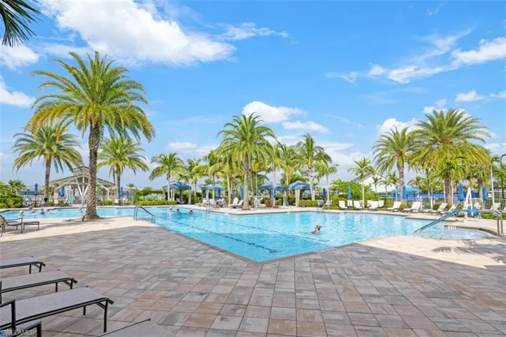20083  Tavernier  DR, Estero, FL 33928