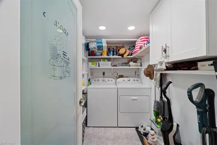 4973  Pepper  CIR, Naples, FL 34113