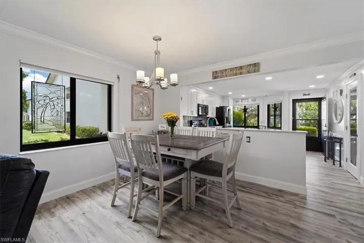 4973  Pepper  CIR, Naples, FL 34113