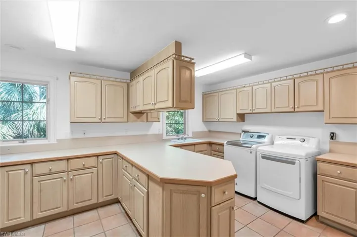 Laundry with Butler Pantry