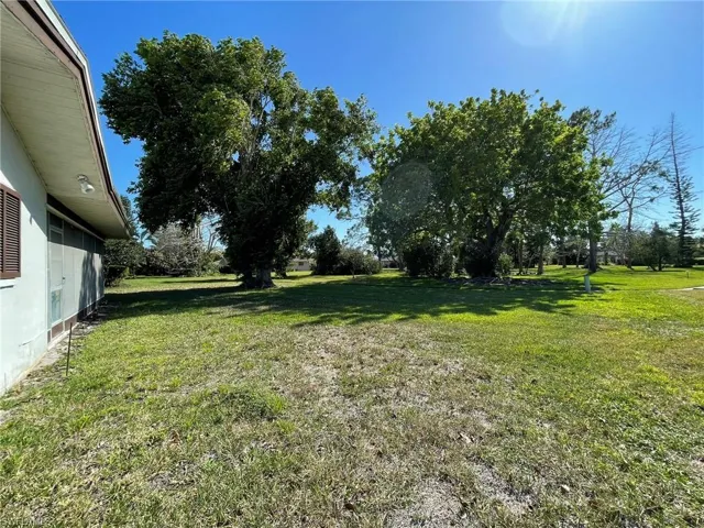 View of side of home