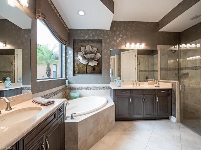 Separate shower & tub, with dual vanities