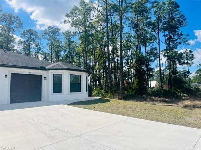 1112 12th St, Lehigh Acres, Florida 33972
