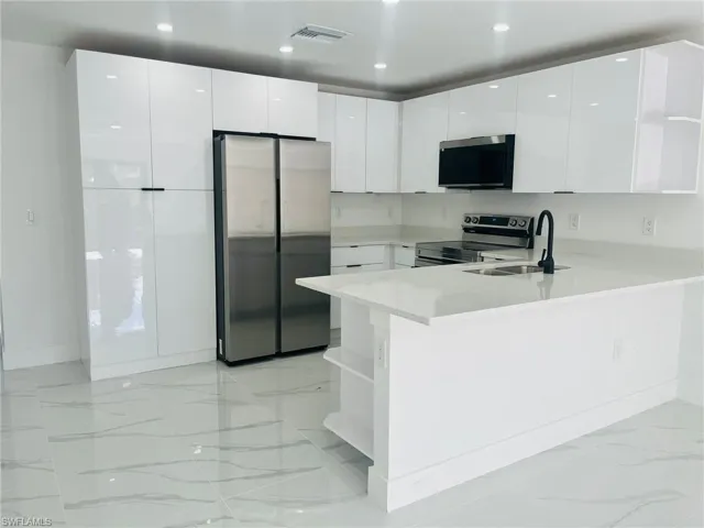 1112 12th St, Lehigh Acres, Florida 33972