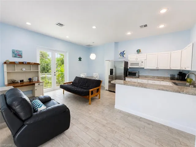 10919 Parnu St A, Naples, Florida 34109