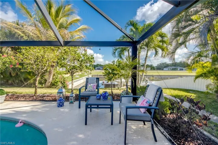 1621 NE 5th  TER, Cape Coral, FL 33909