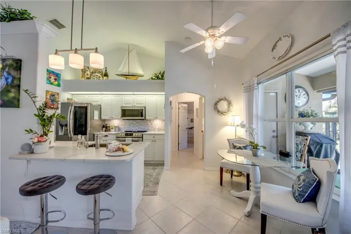 1621 NE 5th  TER, Cape Coral, FL 33909