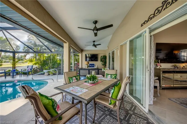 1621 NE 5th  TER, Cape Coral, FL 33909