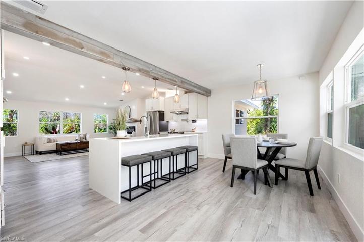Kitchen & Dining Room area.