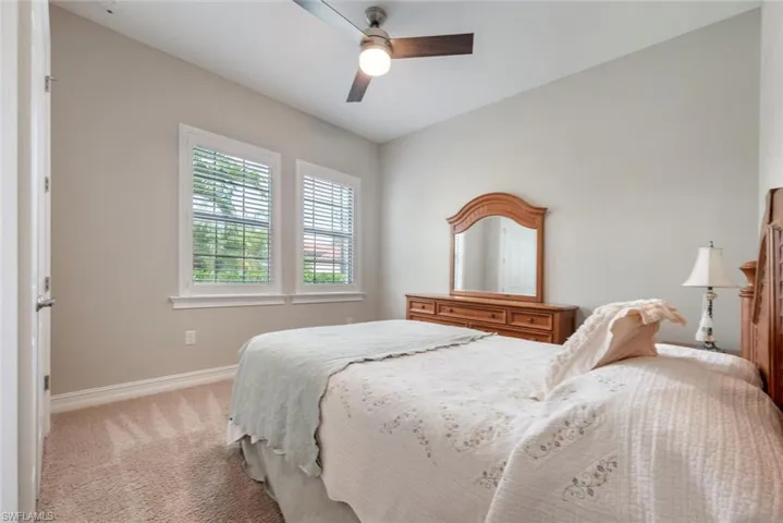 1523  Mockingbird  DR, Naples, FL 34120
