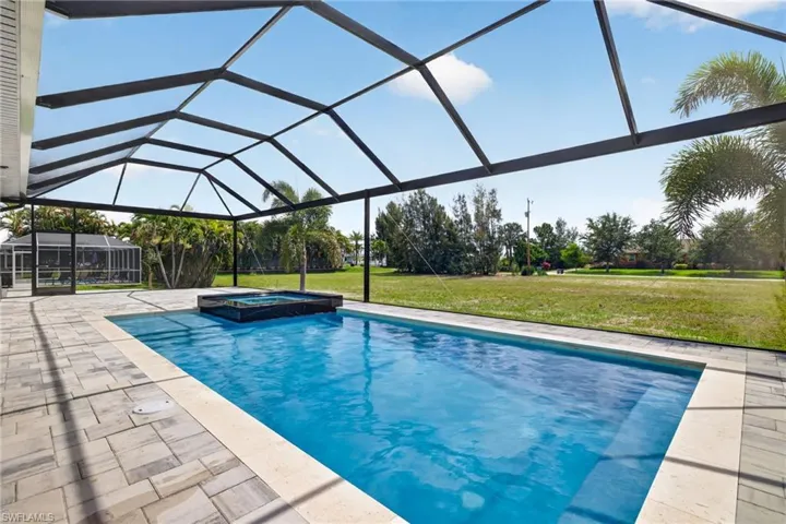 209 Nw 35th Pl, Cape Coral, Florida 33993