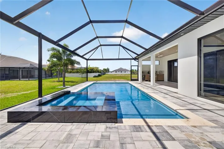 209 Nw 35th Pl, Cape Coral, Florida 33993