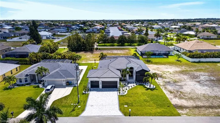 209 Nw 35th Pl, Cape Coral, Florida 33993
