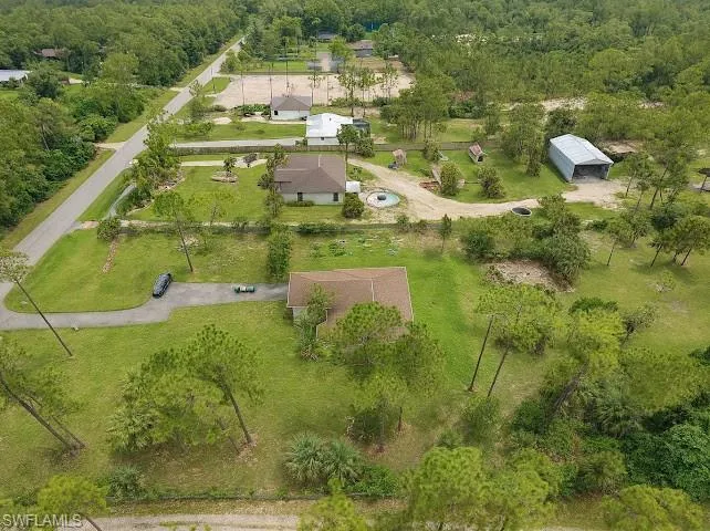 4060  6th NE AVE, Naples, FL 34120