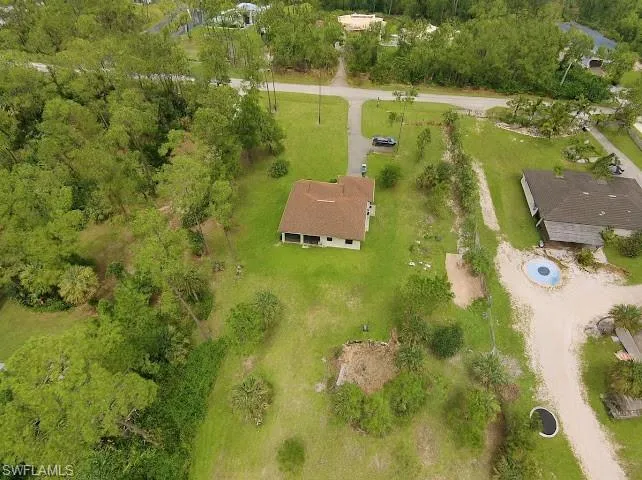 4060  6th NE AVE, Naples, FL 34120