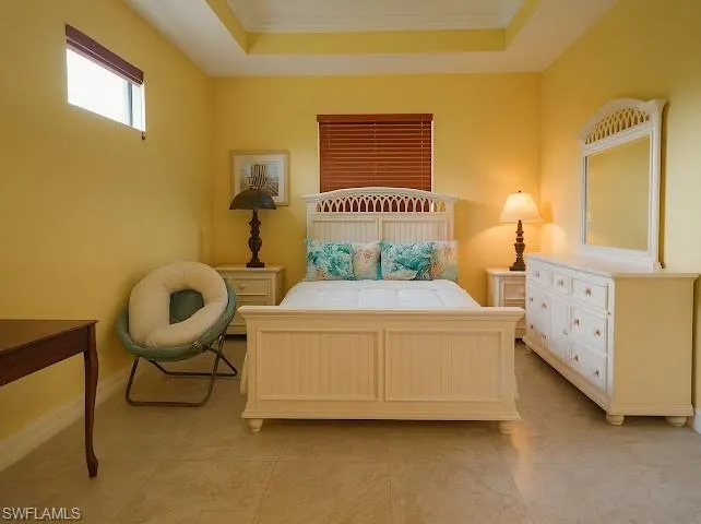 4060  6th NE AVE, Naples, FL 34120