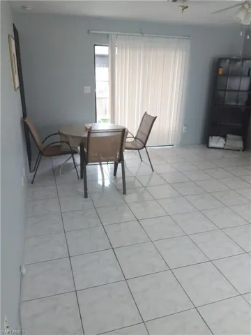 10580  6th N ST, Naples, FL 34108