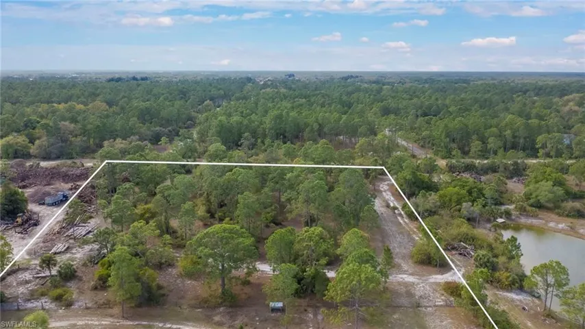 4110 E 23rd St, Alva, Florida 33920