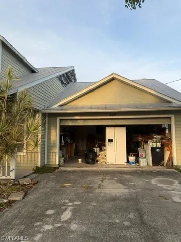 2121 Sw 11th Ct, Cape Coral, Florida 33991