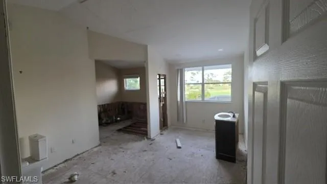 2121 Sw 11th Ct, Cape Coral, Florida 33991