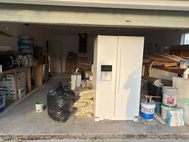 2121 Sw 11th Ct, Cape Coral, Florida 33991